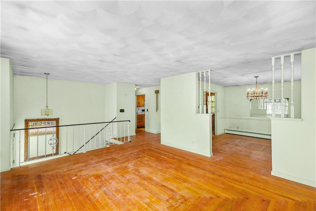 5 Allan Drive Property Photo 4