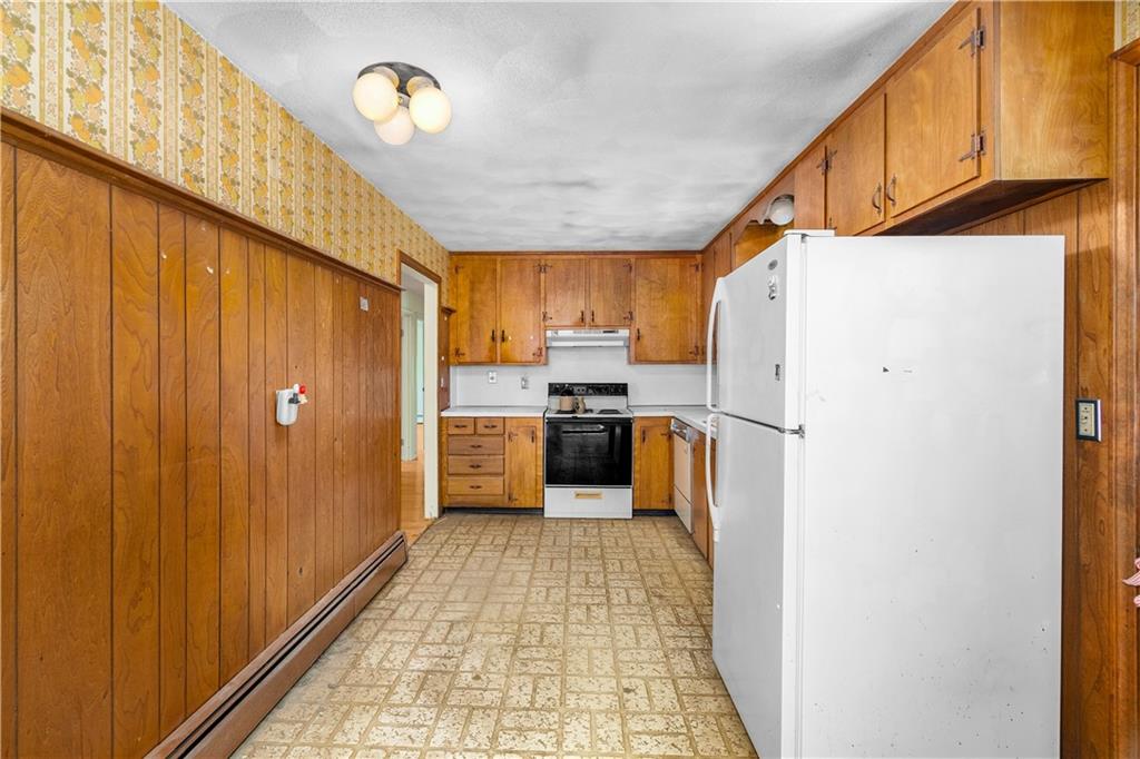 5 Allan Drive Property Photo 7