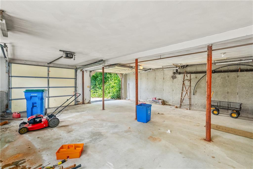 5 Allan Drive Property Photo 17
