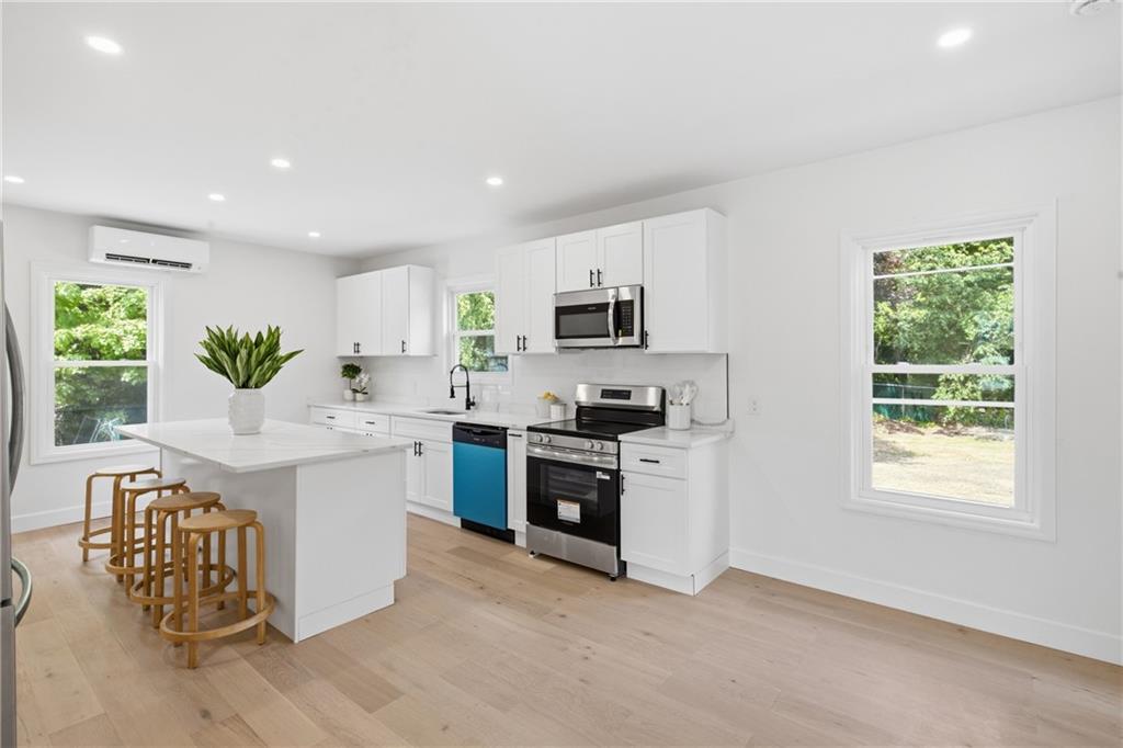 42 Park Place Property Photo 4
