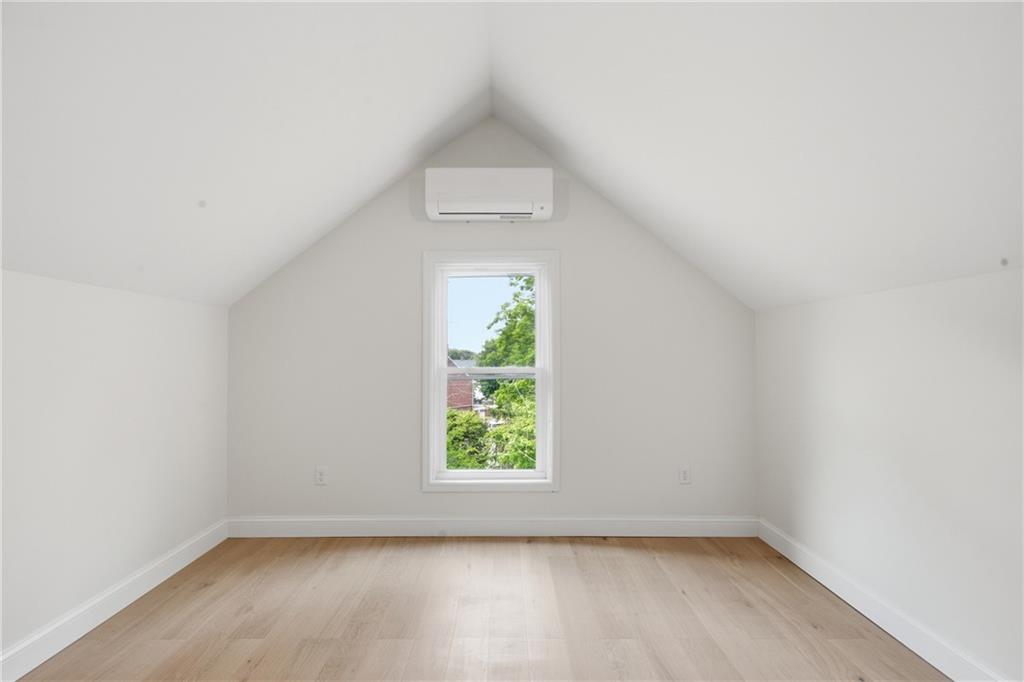42 Park Place Property Photo 18