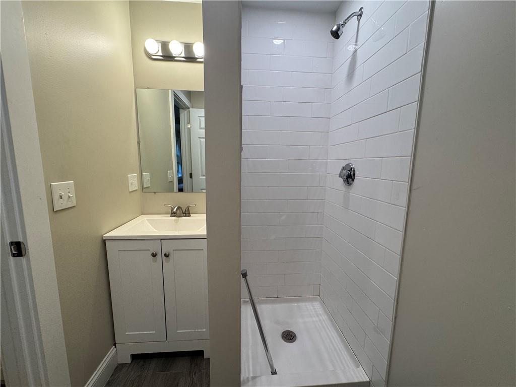 16 Brinley Street Unit 6 Property Photo 18
