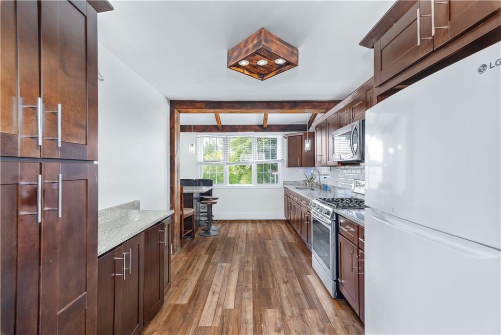 64 Appleton Street Property Photo 17