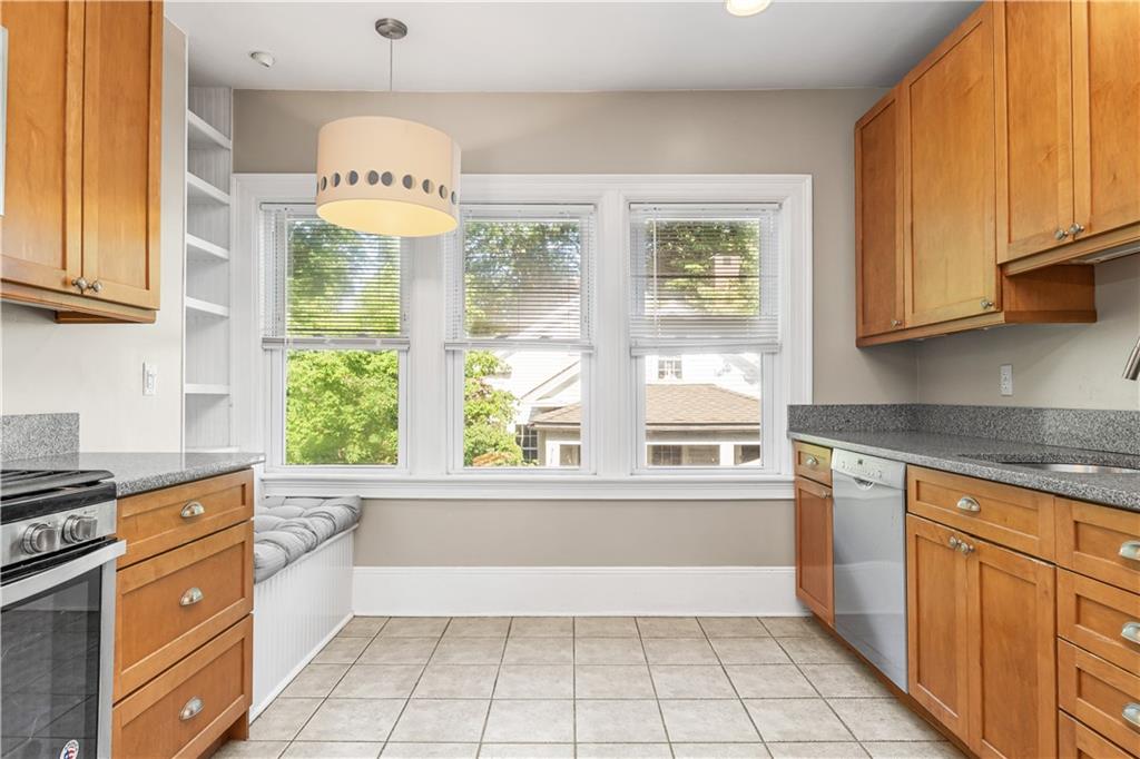 60 Forest Street Property Photo 12