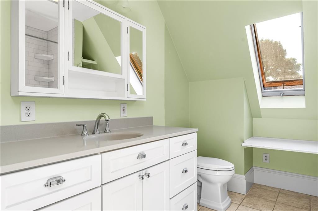 60 Forest Street Property Photo 22