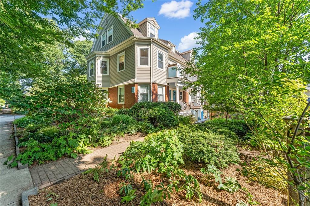 60 Forest Street Property Photo 31