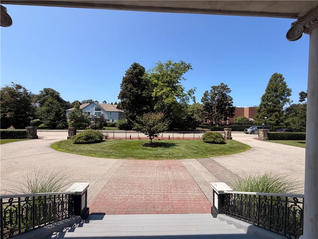 412 Bellevue Avenue Unit 3 Property Photo 3
