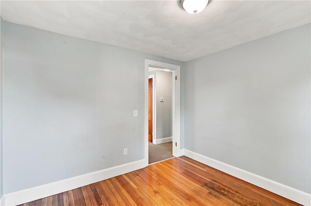 36 Newfield Avenue Property Photo 13