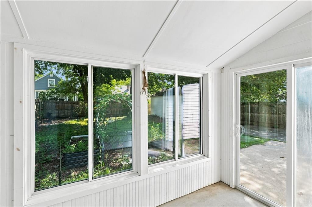 36 Newfield Avenue Property Photo 15