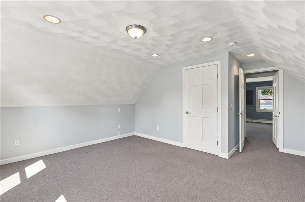 36 Newfield Avenue Property Photo 23