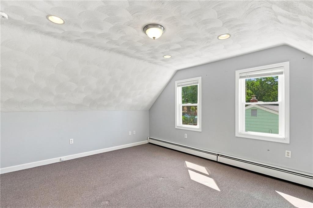 36 Newfield Avenue Property Photo 25