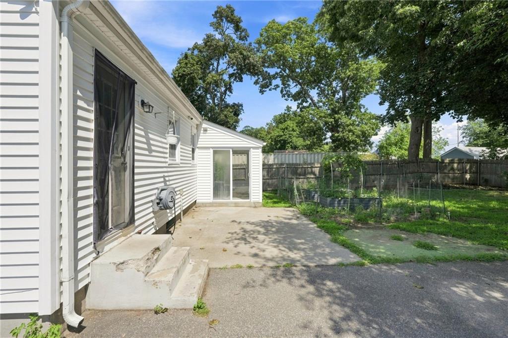 36 Newfield Avenue Property Photo 30