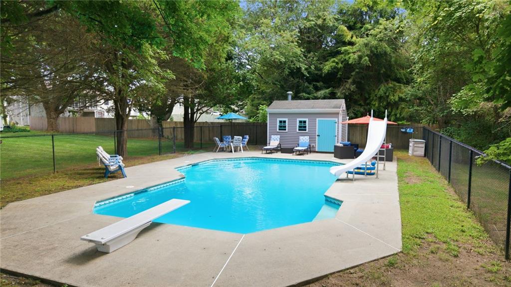 60 Brookwood Road Property Photo 42