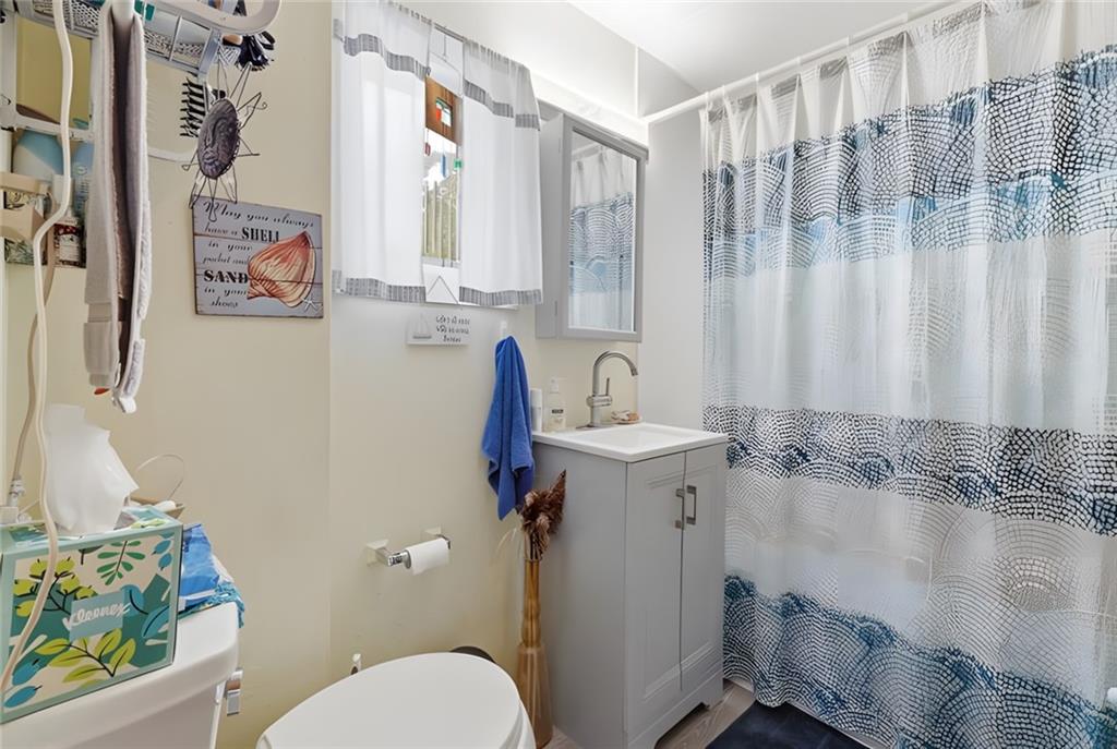 19 Peace Street Property Photo 5