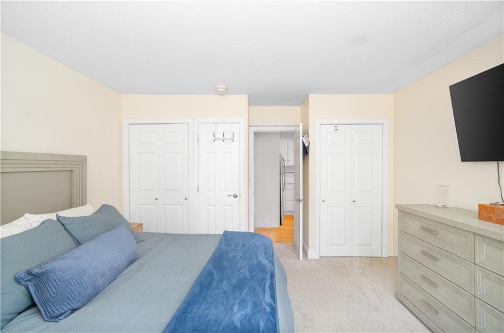 4430 Post Road Unit E65 Property Photo 17