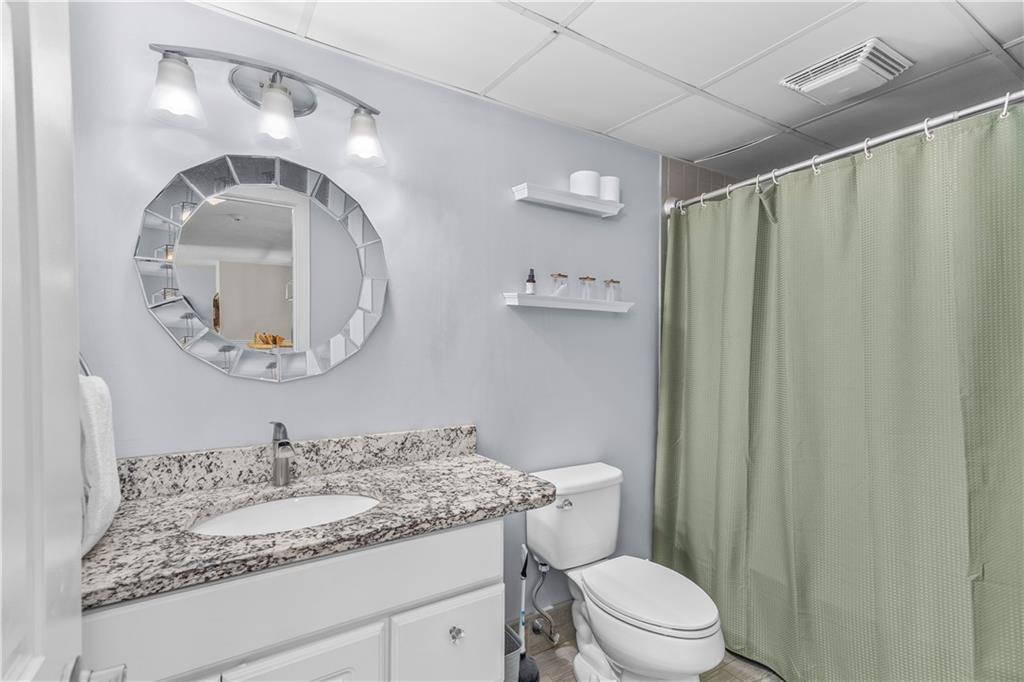 4430 Post Road Unit E65 Property Photo 18