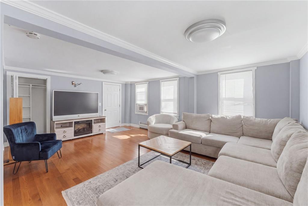 21 Church Street Property Photo 4