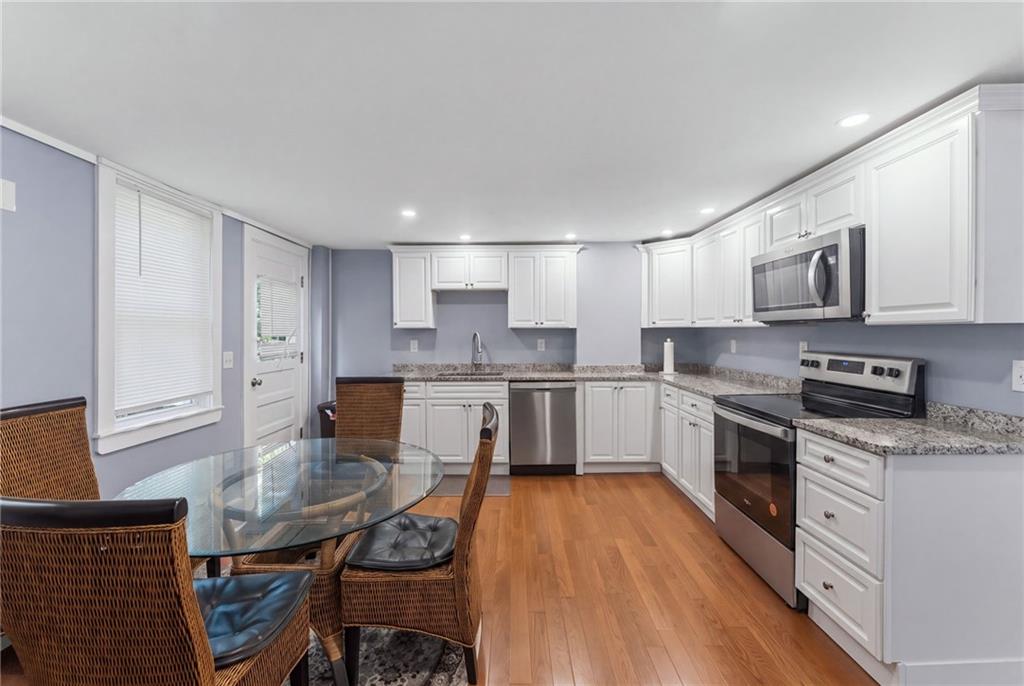 21 Church Street Property Photo 6