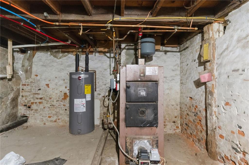 21 Church Street Property Photo 33