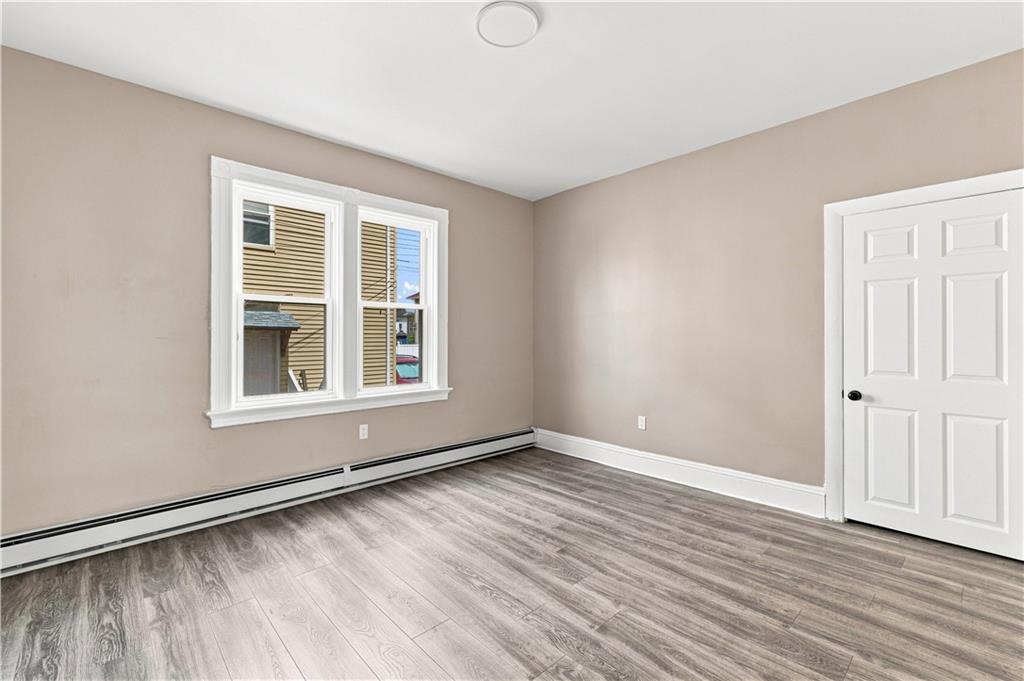 16 Deborah Street Property Photo 13