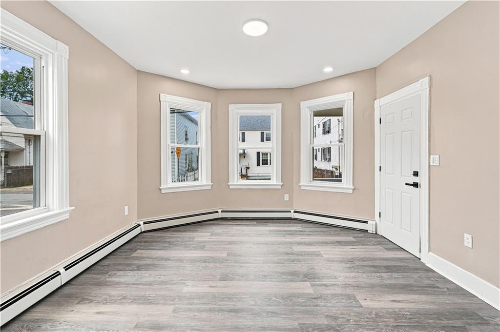 16 Deborah Street Property Photo 20