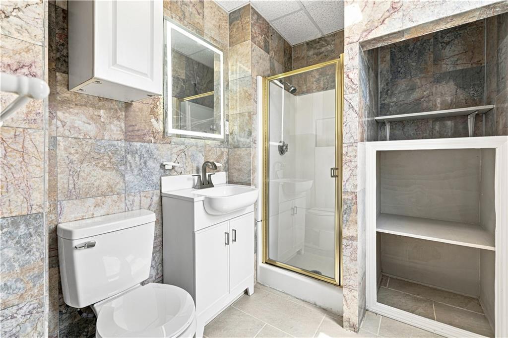 16 Deborah Street Property Photo 21