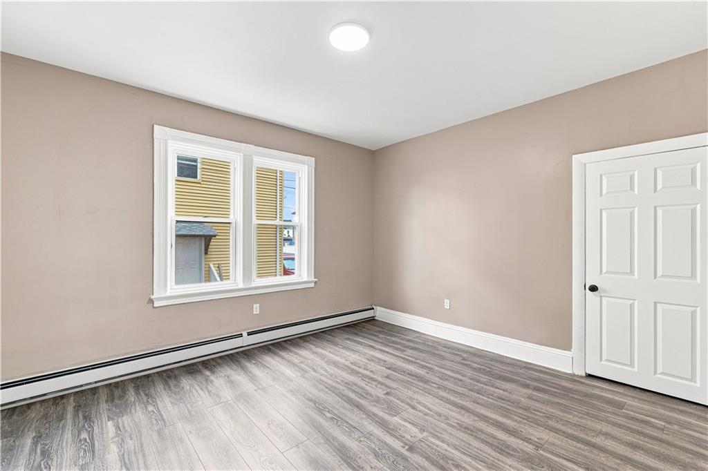 16 Deborah Street Property Photo 23