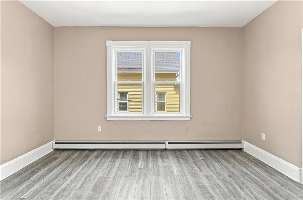 16 Deborah Street Property Photo 36