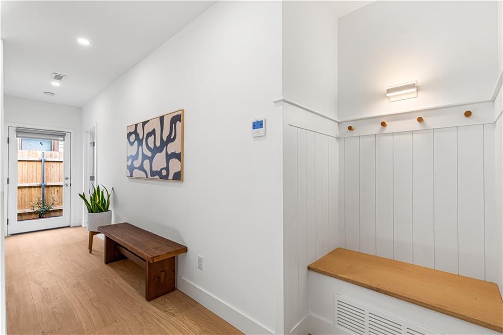59 Warren Street Unit 6 Property Photo 7