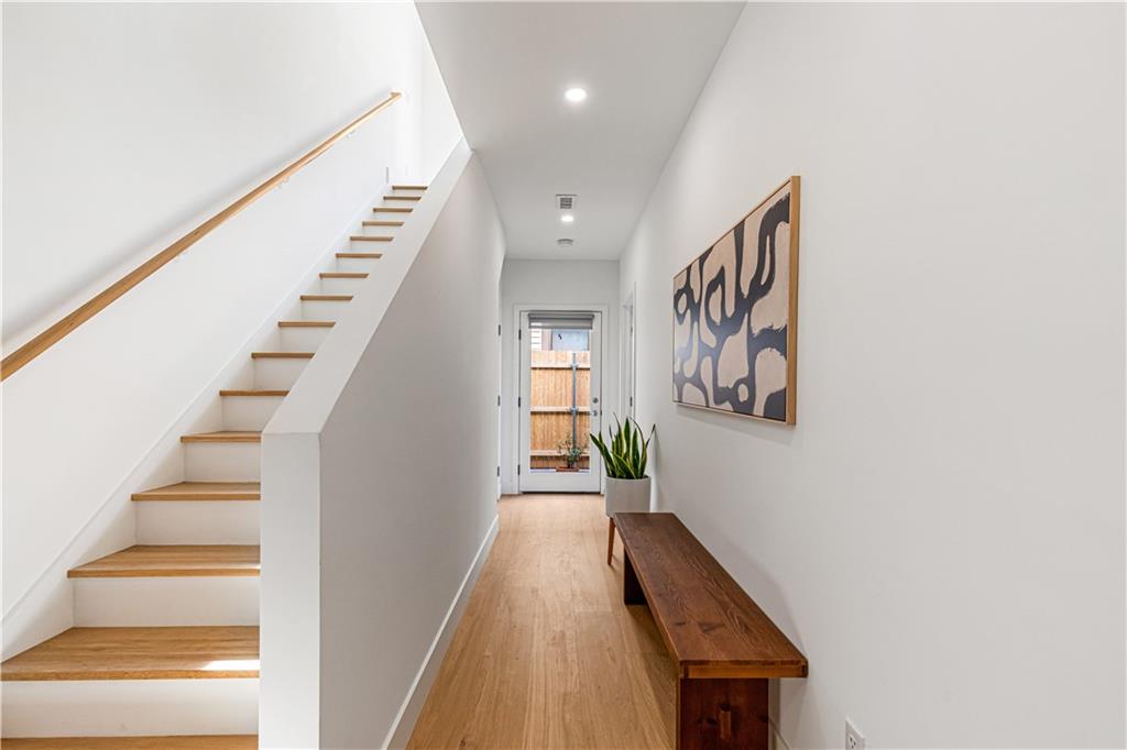 59 Warren Street Unit 6 Property Photo 8