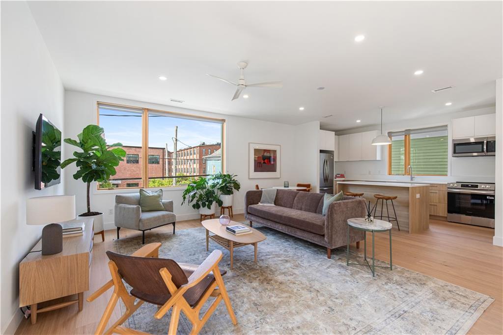 59 Warren Street Unit 6 Property Photo 18