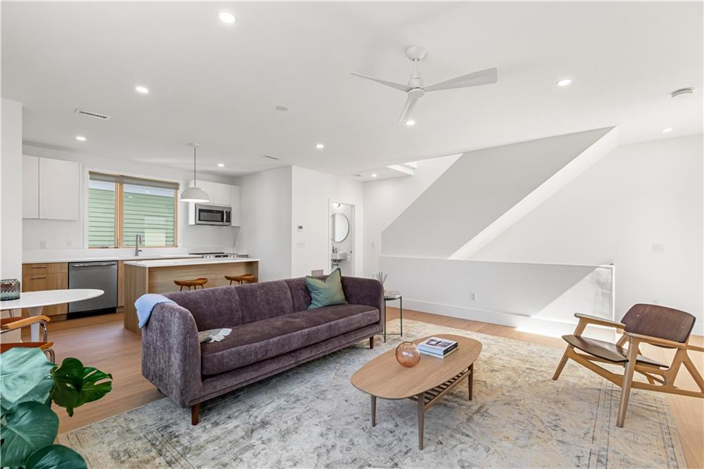 59 Warren Street Unit 6 Property Photo 22