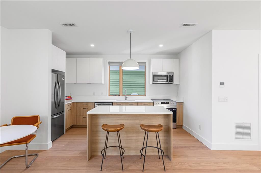 59 Warren Street Unit 6 Property Photo 28