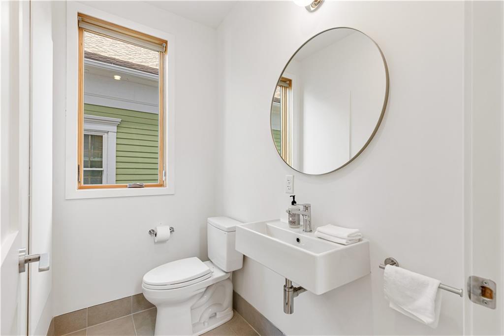 59 Warren Street Unit 6 Property Photo 31