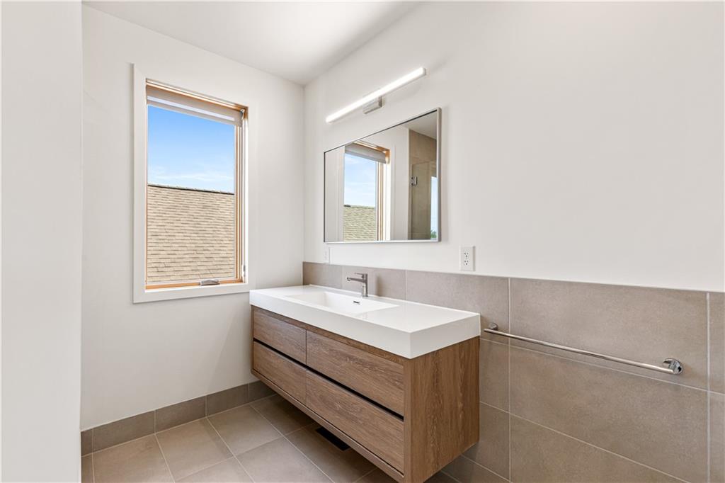 59 Warren Street Unit 6 Property Photo 42