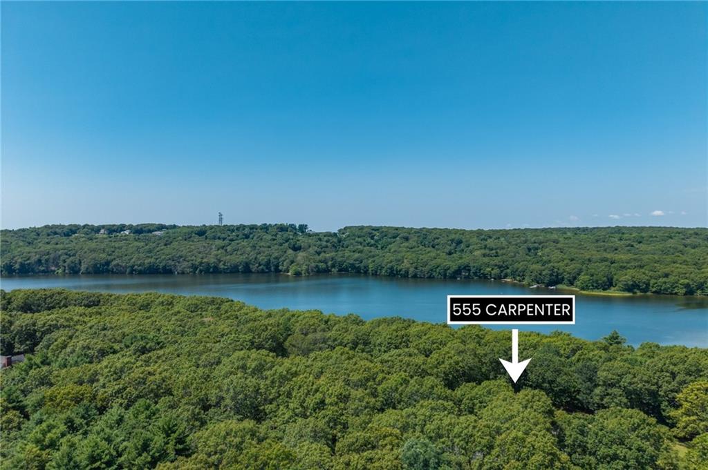 555 Carpenter Lane Property Photo 47
