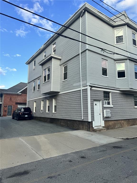 86 Sutton Street Property Photo 1
