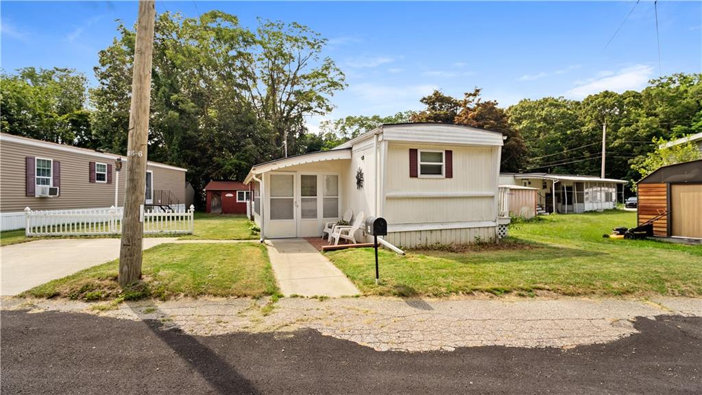 979 49 Toll Gate Road Property Photo 1