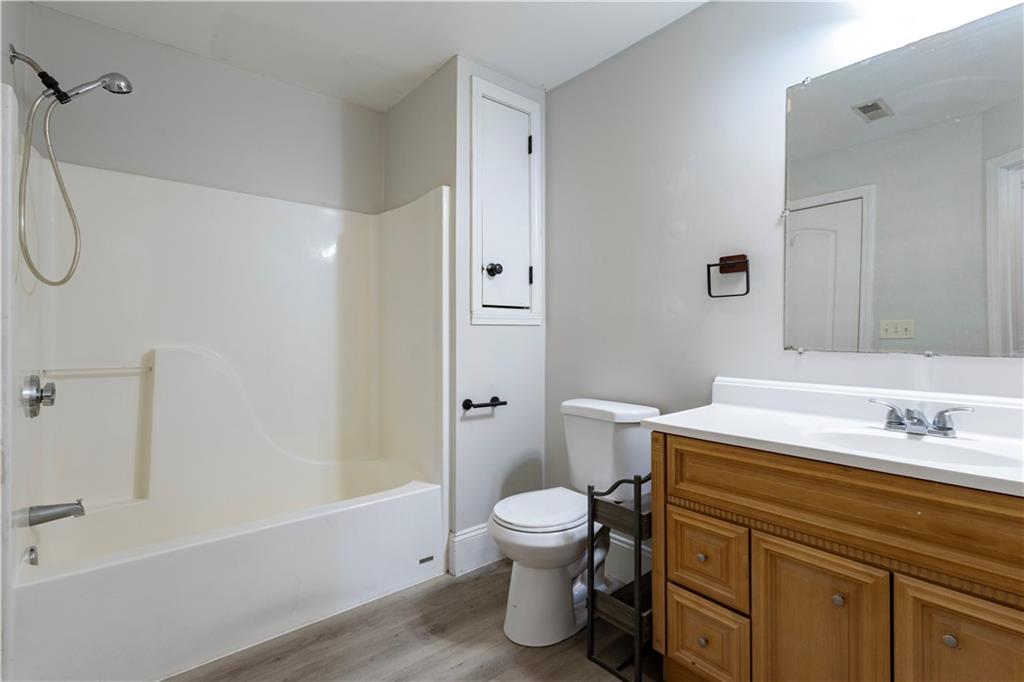 5 Morrill Lane Unit C Property Photo 16