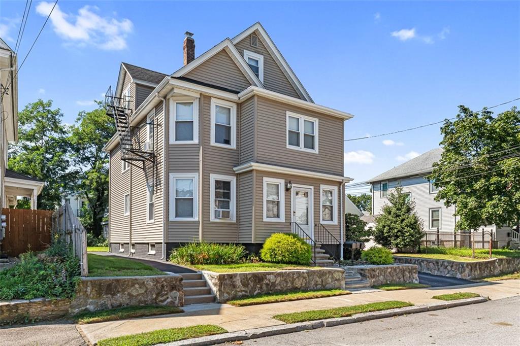 82 Chestnut Avenue Property Photo 1