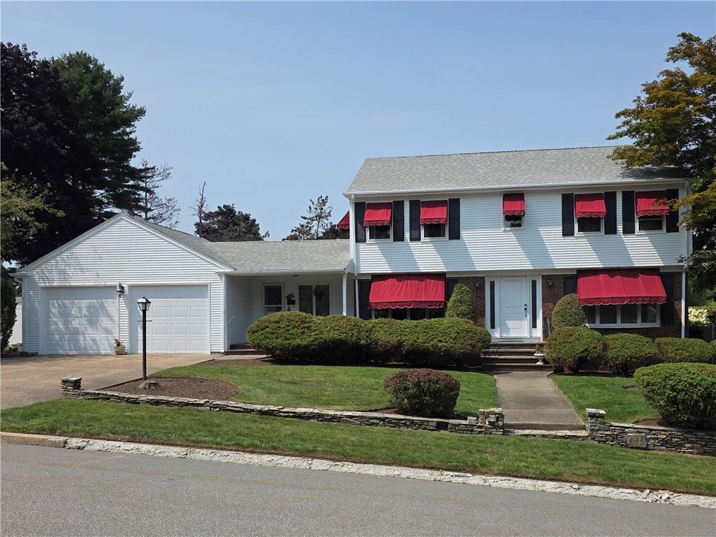 10 Surrey Lane Property Photo 2