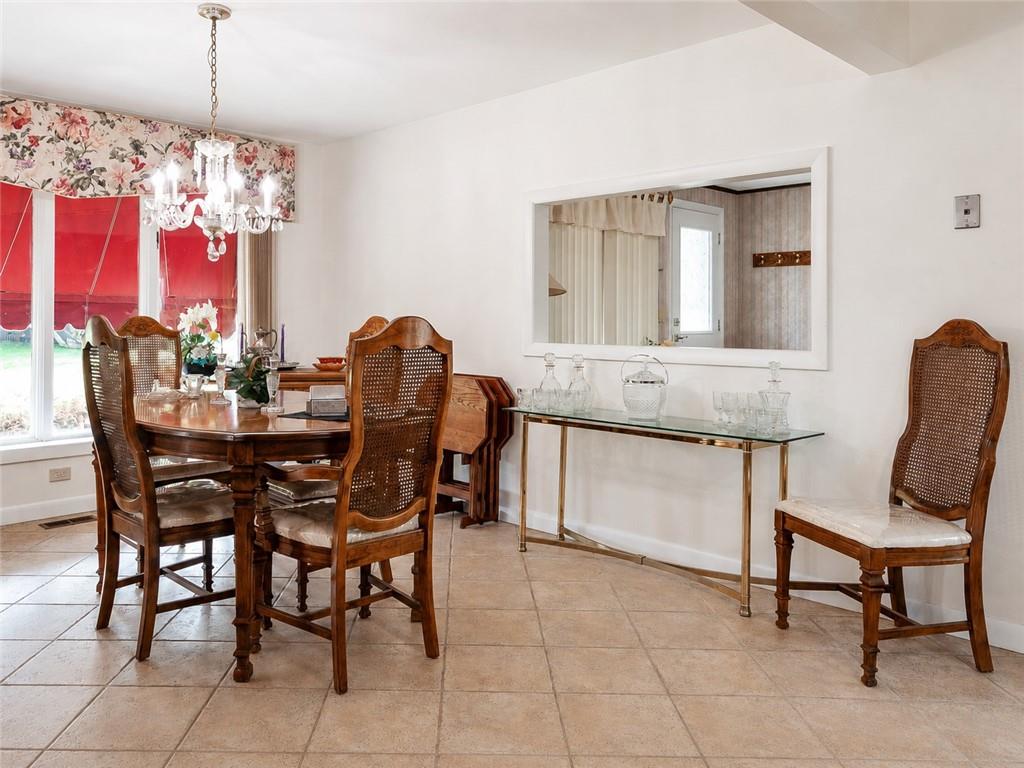 10 Surrey Lane Property Photo 23