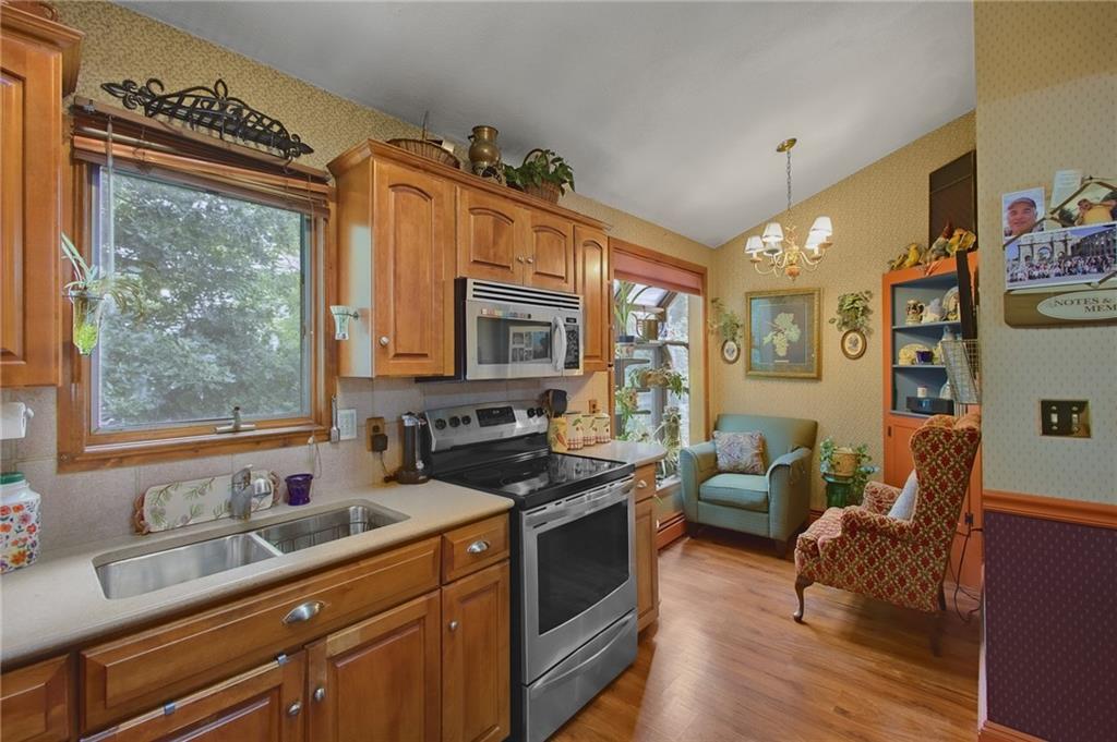 1727 Old Louisquissett Pike Property Photo 4