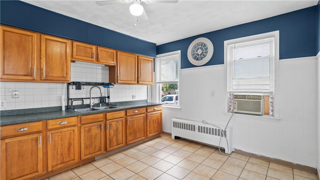 28 Carman Street Property Photo 5