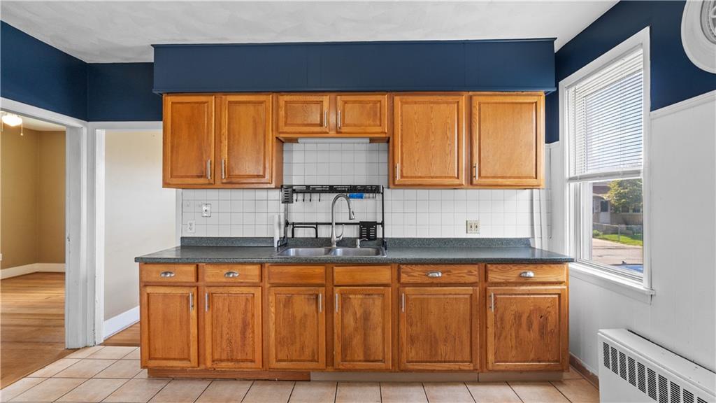 28 Carman Street Property Photo 6