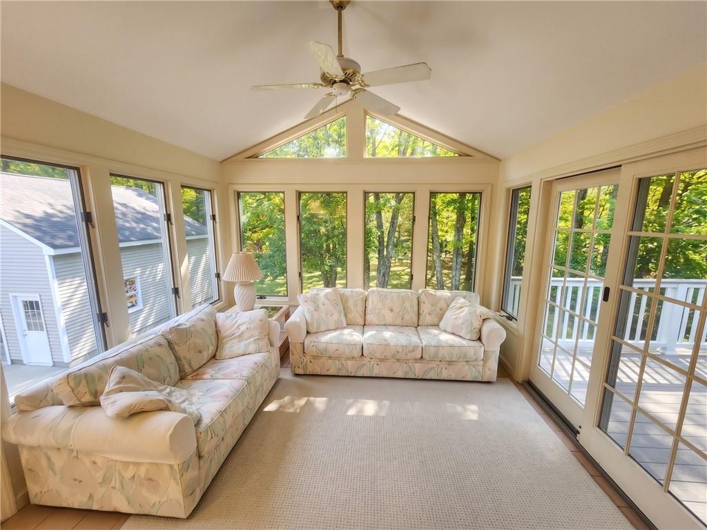55 Holly Road Property Photo 8