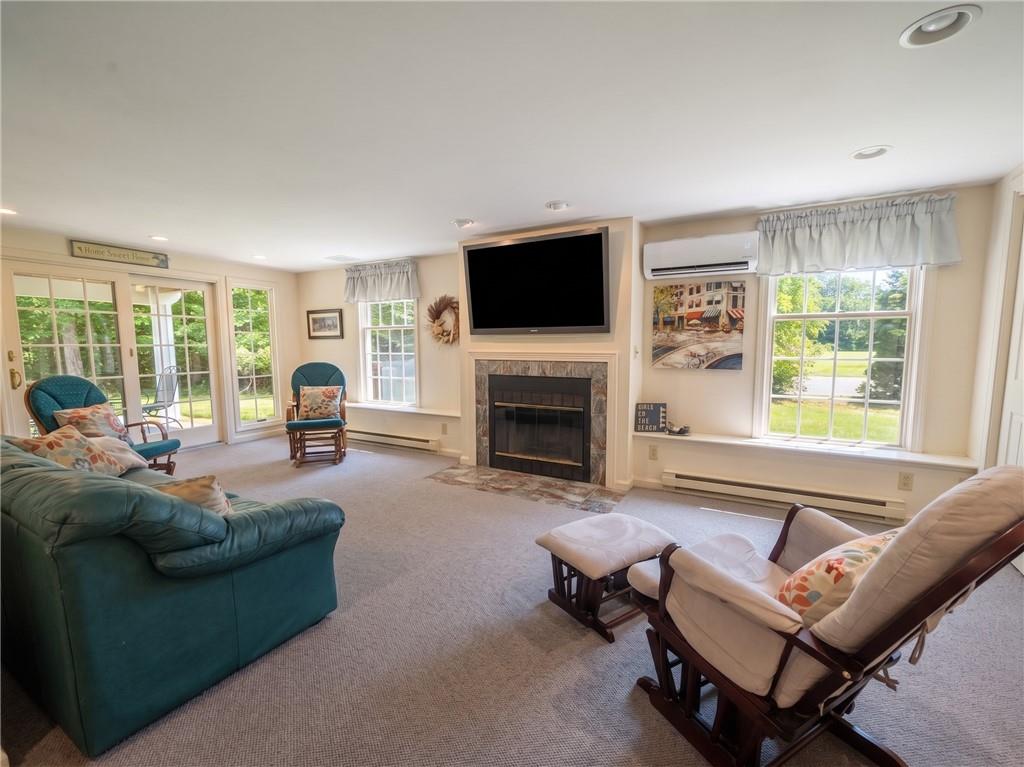 55 Holly Road Property Photo 19