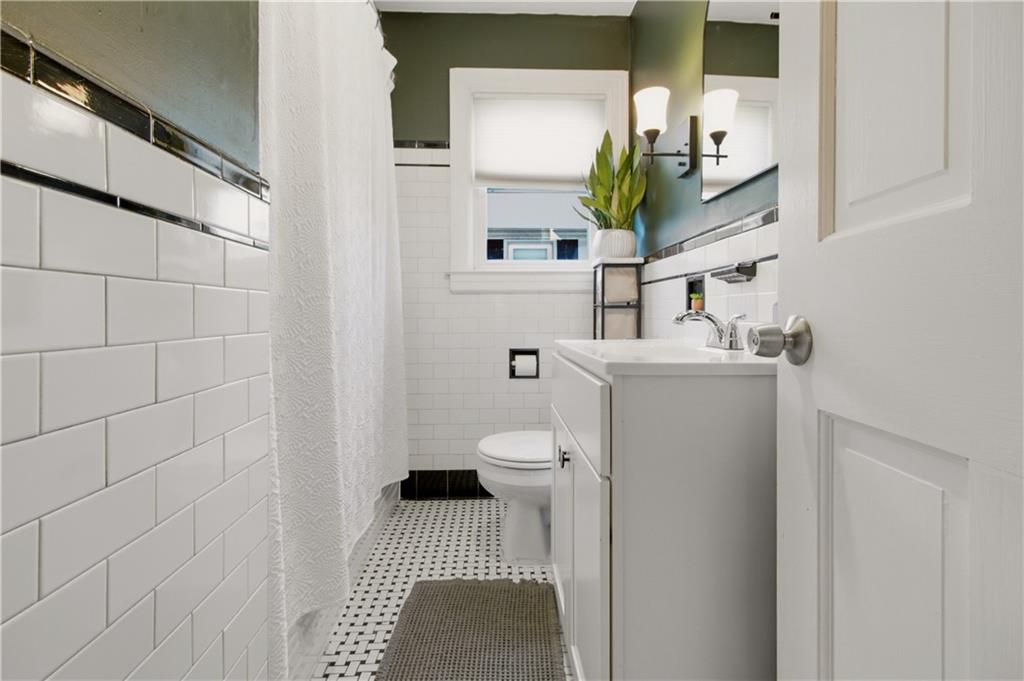 16 Minnesota Street Property Photo 25