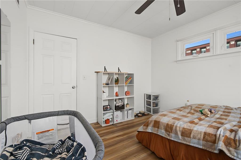 348 Park Place Property Photo 14