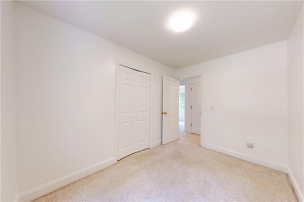 209 Shannock Road Property Photo 15